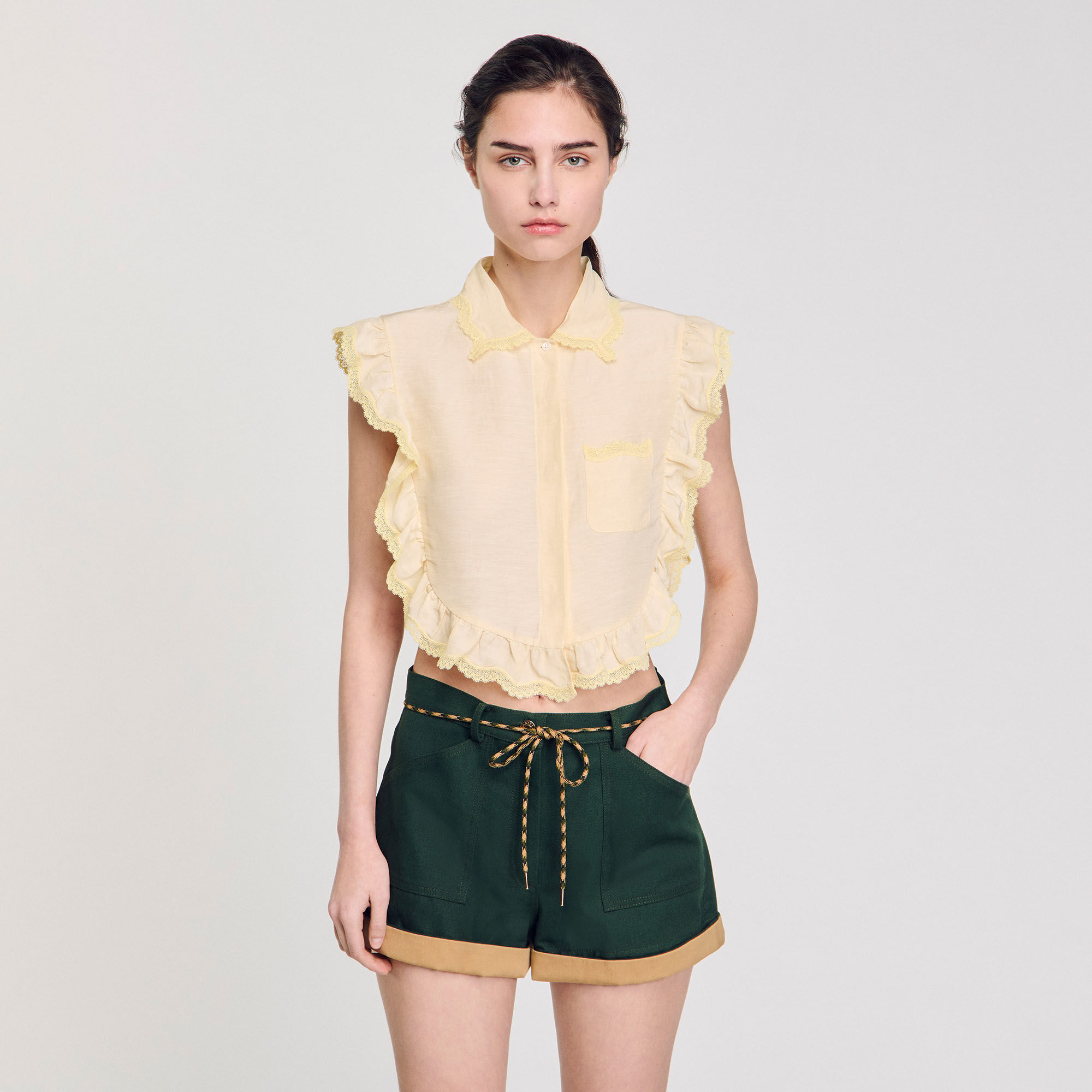 Top col chemise à détails dentelle 