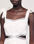 Robe longue à galons de dentelle