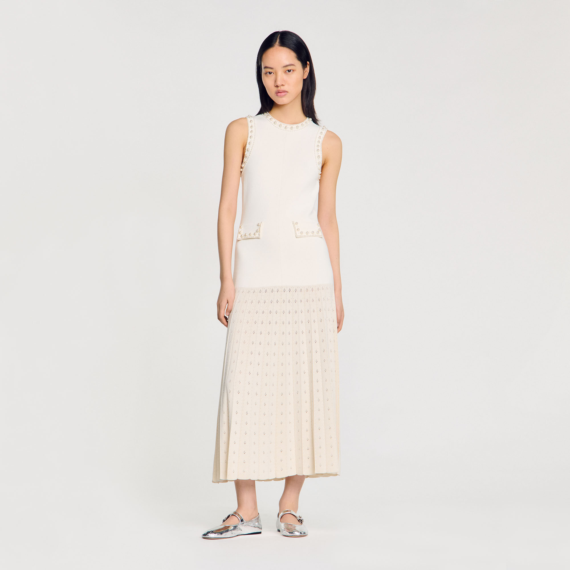 Robe longue en maille perlée