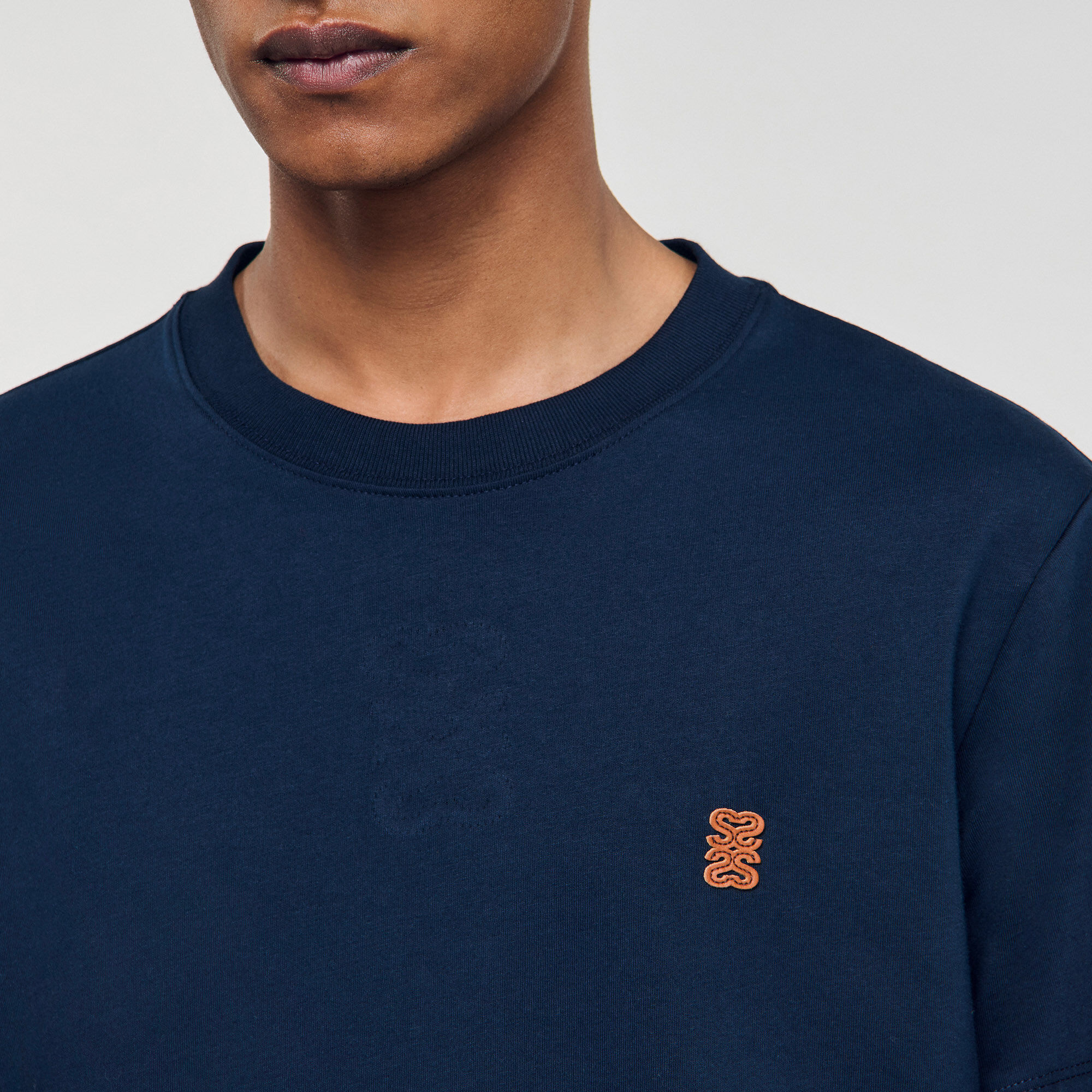T-shirt à logo en cuir