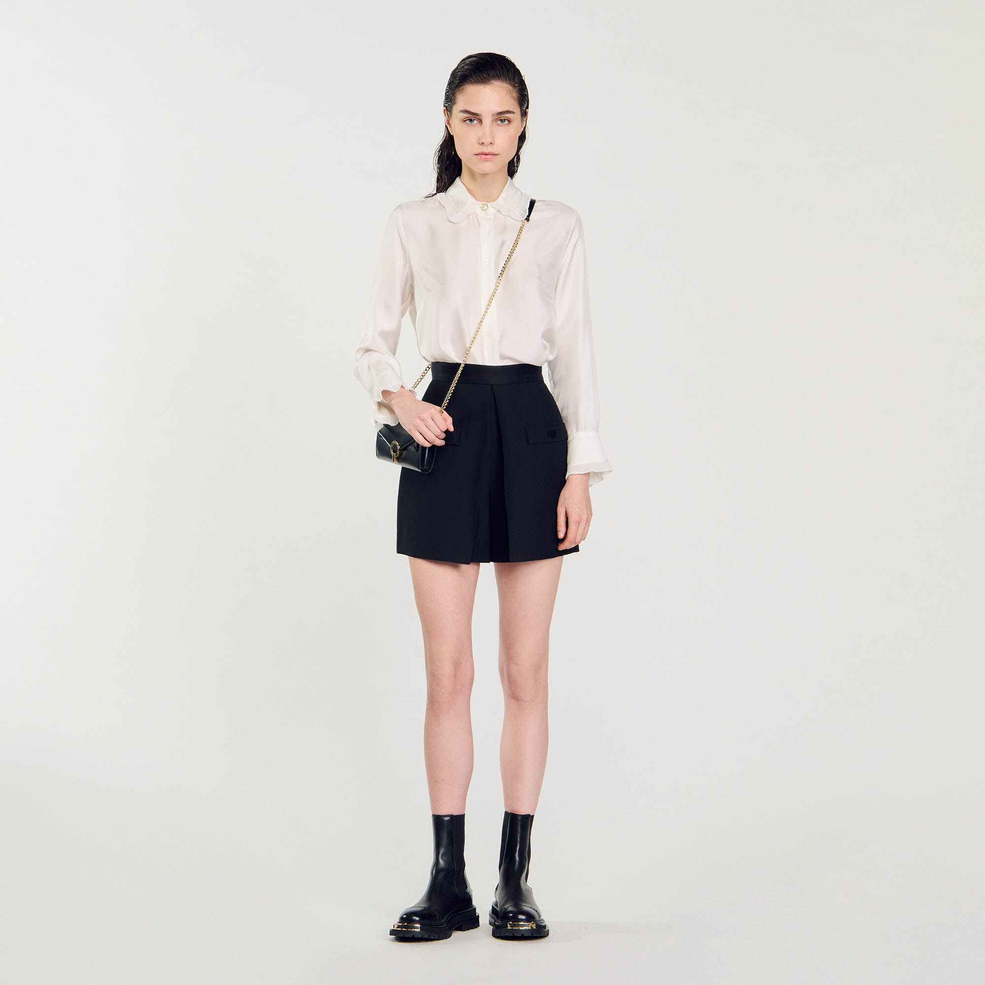 Short taille haute avec boutons