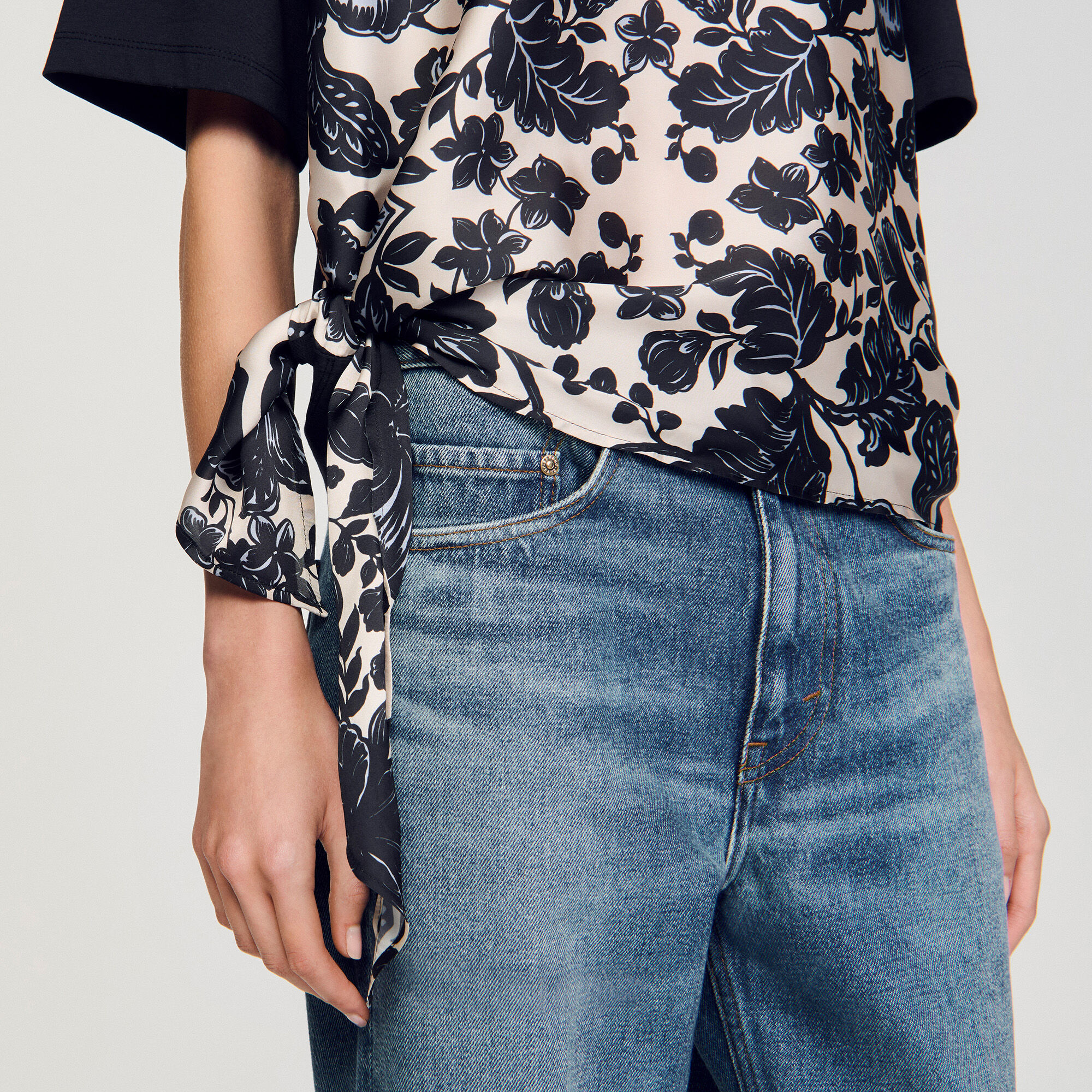 T-shirt à imprimé fleuri 