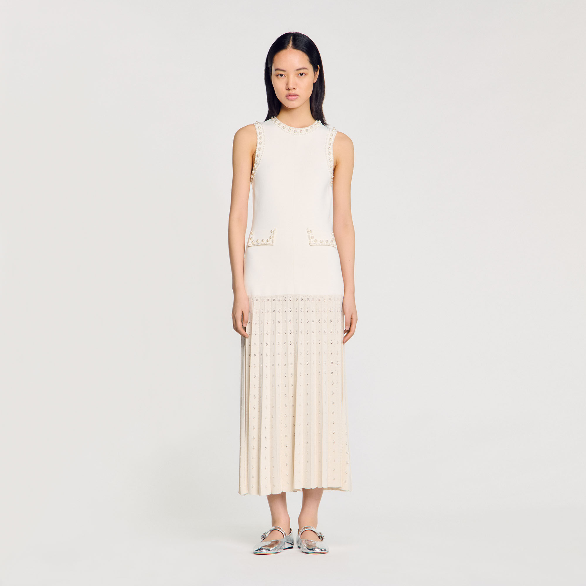 Robe longue en maille perlée