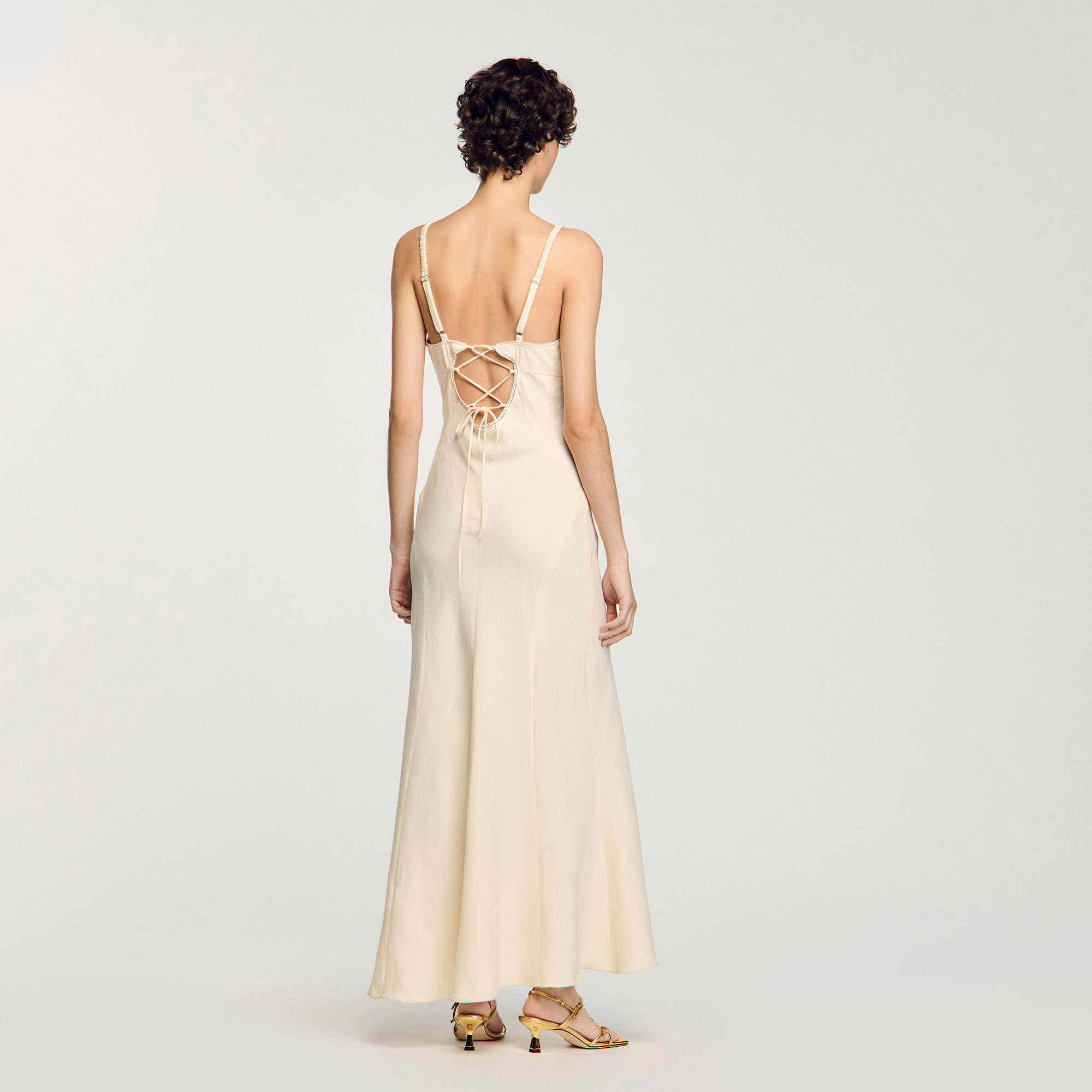 Robe longue à bretelles
