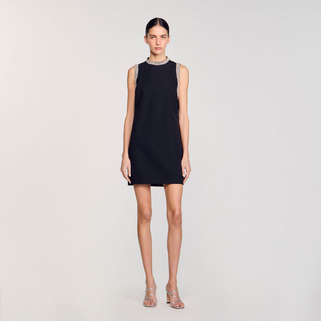 Robe courte strassée