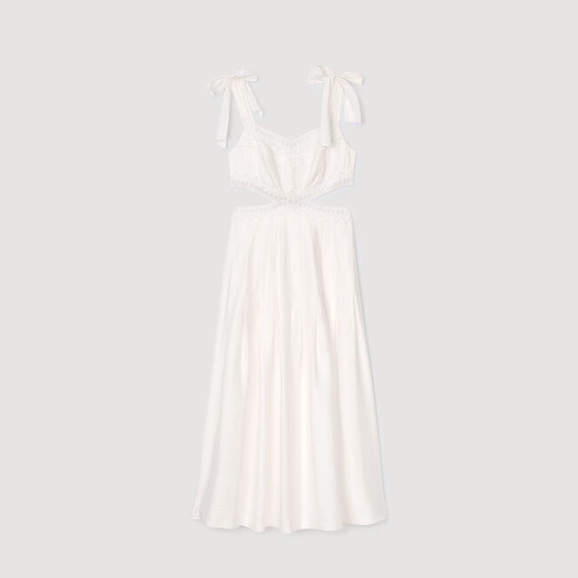Robe longue à galons de dentelle