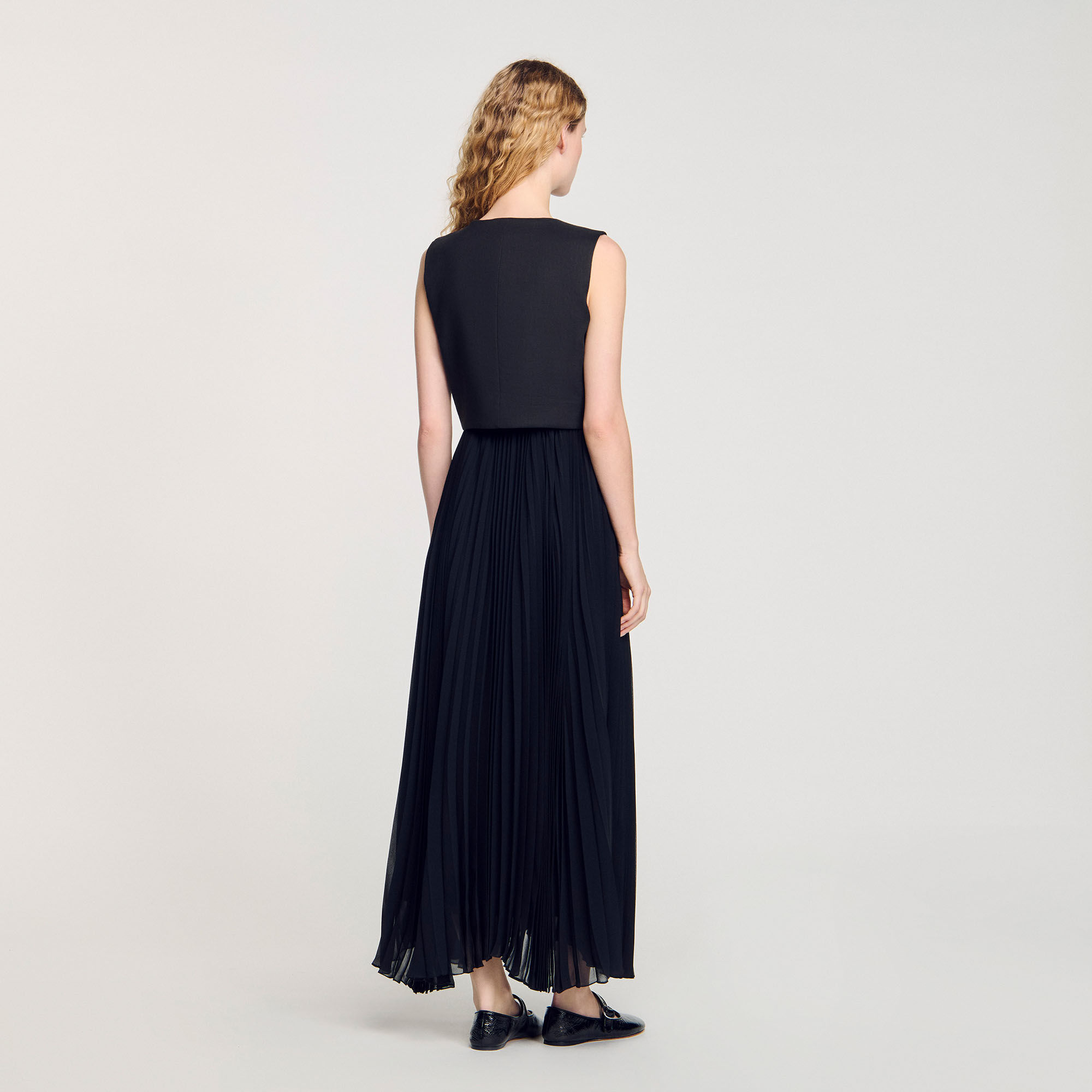 Robe longue plissée