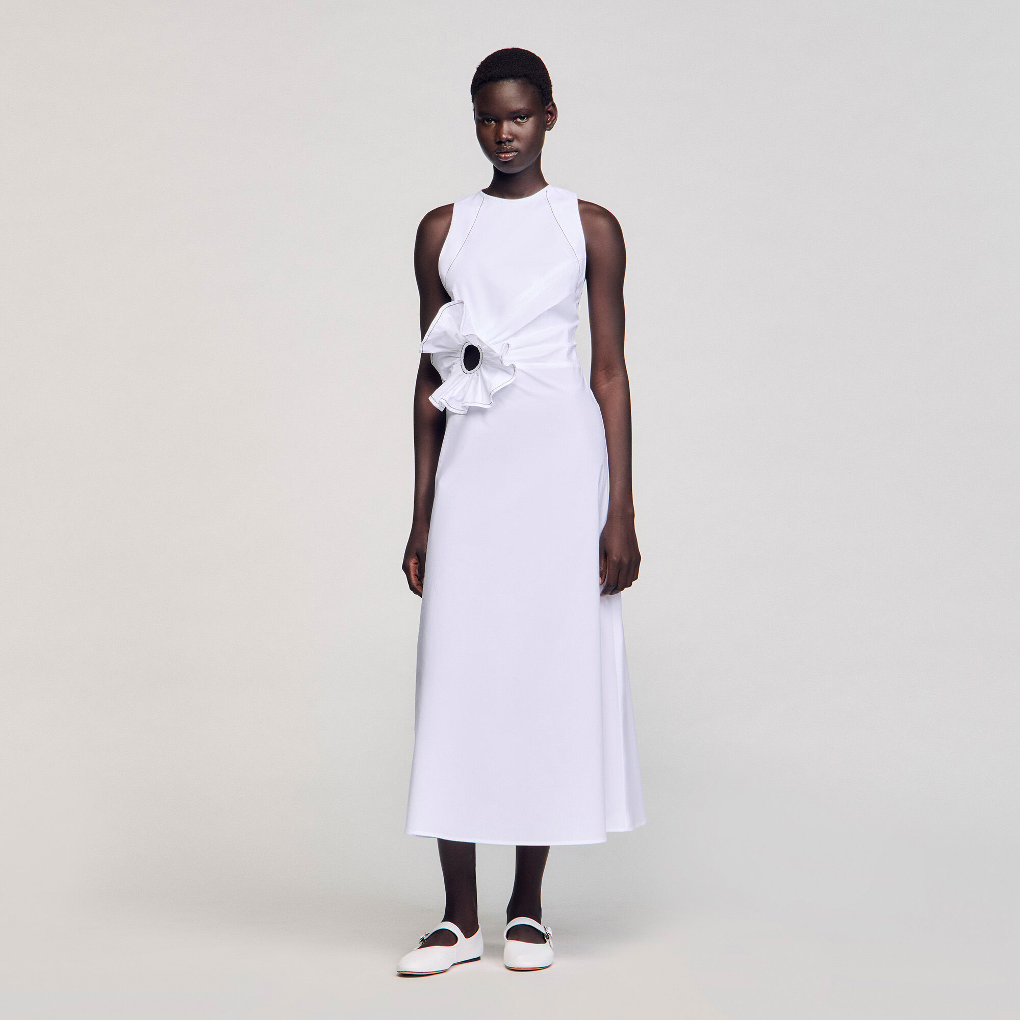 Robe longue à détail volant