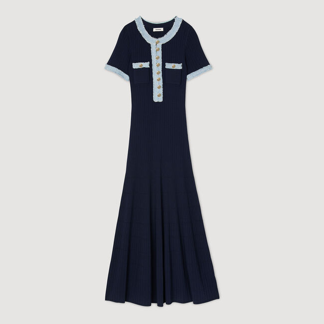 Robe longue en maille à détails denim