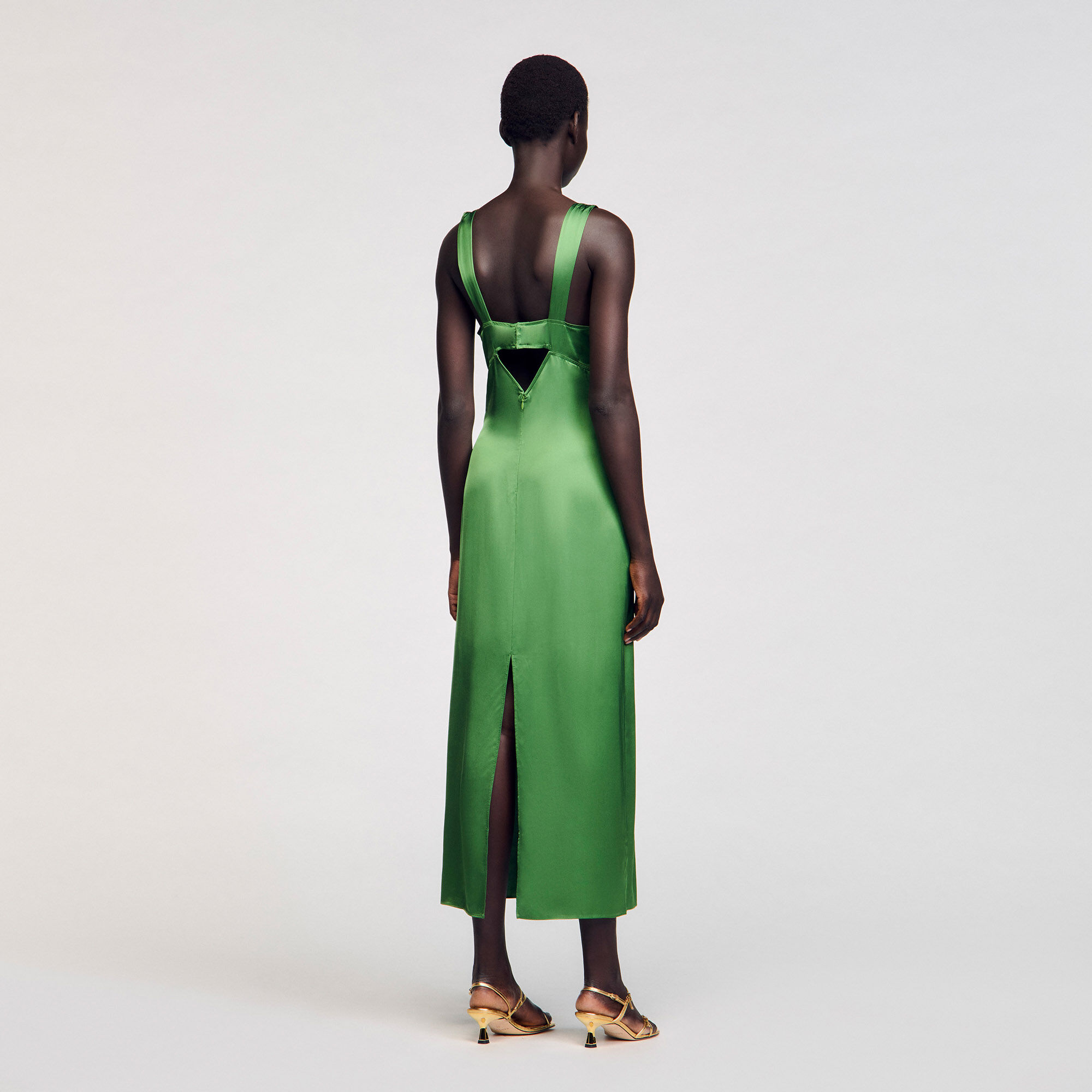 Robe fluide satinée