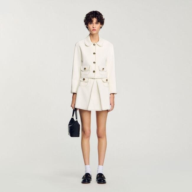 Veste courte à col claudine